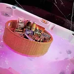 Rr Jacuzzi