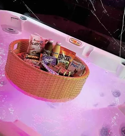 Rr Jacuzzi