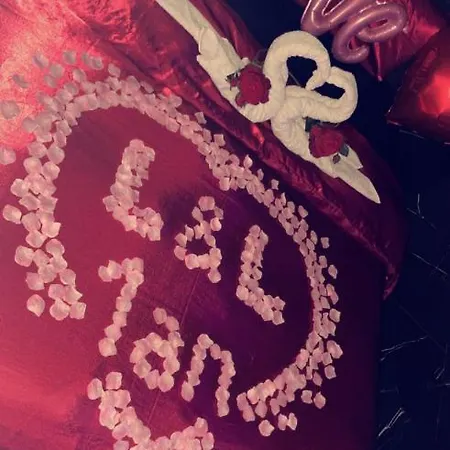 Rr Jacuzzi Oda ve Kahvaltı