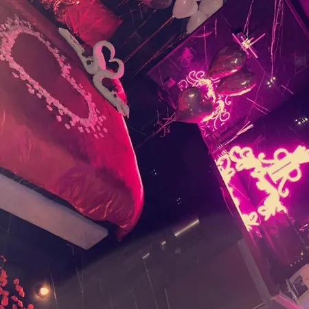 Rr Jacuzzi Saint-Laurent-des-Arbres