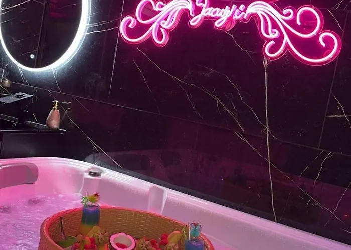 Rr Jacuzzi
